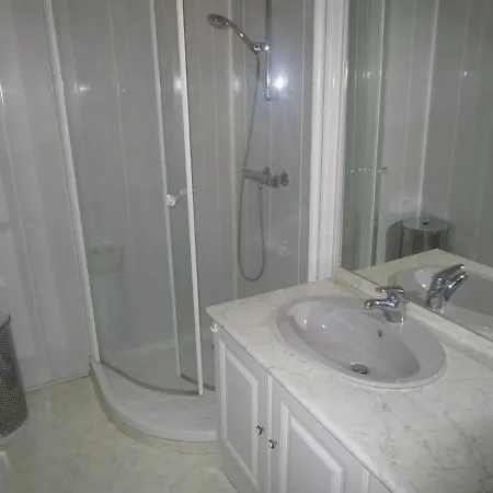 Apartament T2 Face Mer Avec Balcon, Renove, Tv, Lave-linge, Lave-vaisselle Aux Sables D'olonne - Fr-1-197-329 Les Sables-dʼOlonne