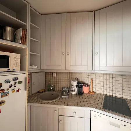 T2 Face Mer Avec Balcon, Renove, Tv, Lave-linge, Lave-vaisselle Aux Sables D'olonne - Fr-1-197-329