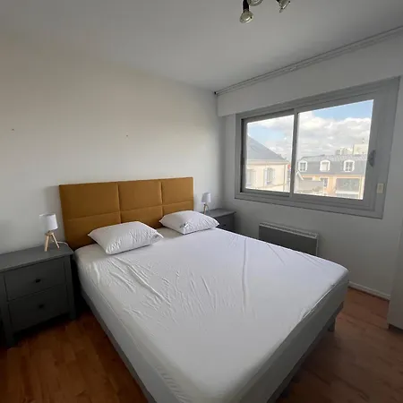 Apartament T2 Face Mer Avec Balcon, Renove, Tv, Lave-linge, Lave-vaisselle Aux Sables D'olonne - Fr-1-197-329