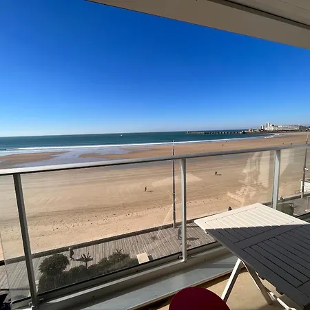 T2 Face Mer Avec Balcon, Renove, Tv, Lave-linge, Lave-vaisselle Aux Sables D'olonne - Fr-1-197-329 Apartament Les Sables-dʼOlonne