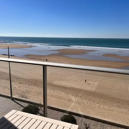 T2 Face Mer Avec Balcon, Renove, Tv, Lave-linge, Lave-vaisselle Aux Sables D'olonne - Fr-1-197-329 *